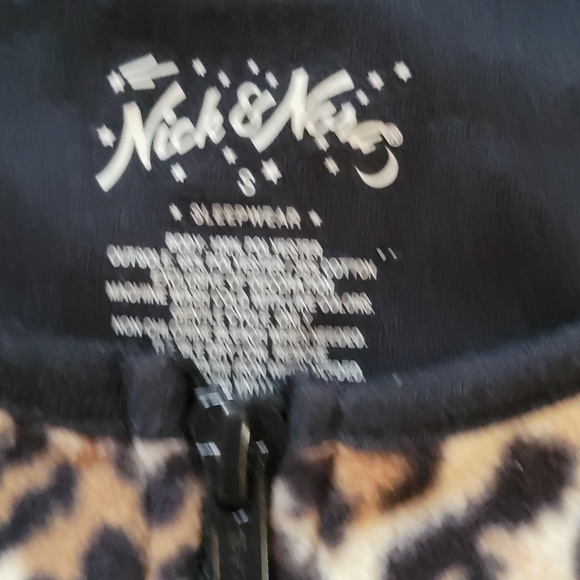 Nick & Nora Cheetah Footie Onsie SMALL - Picture 5 of 5